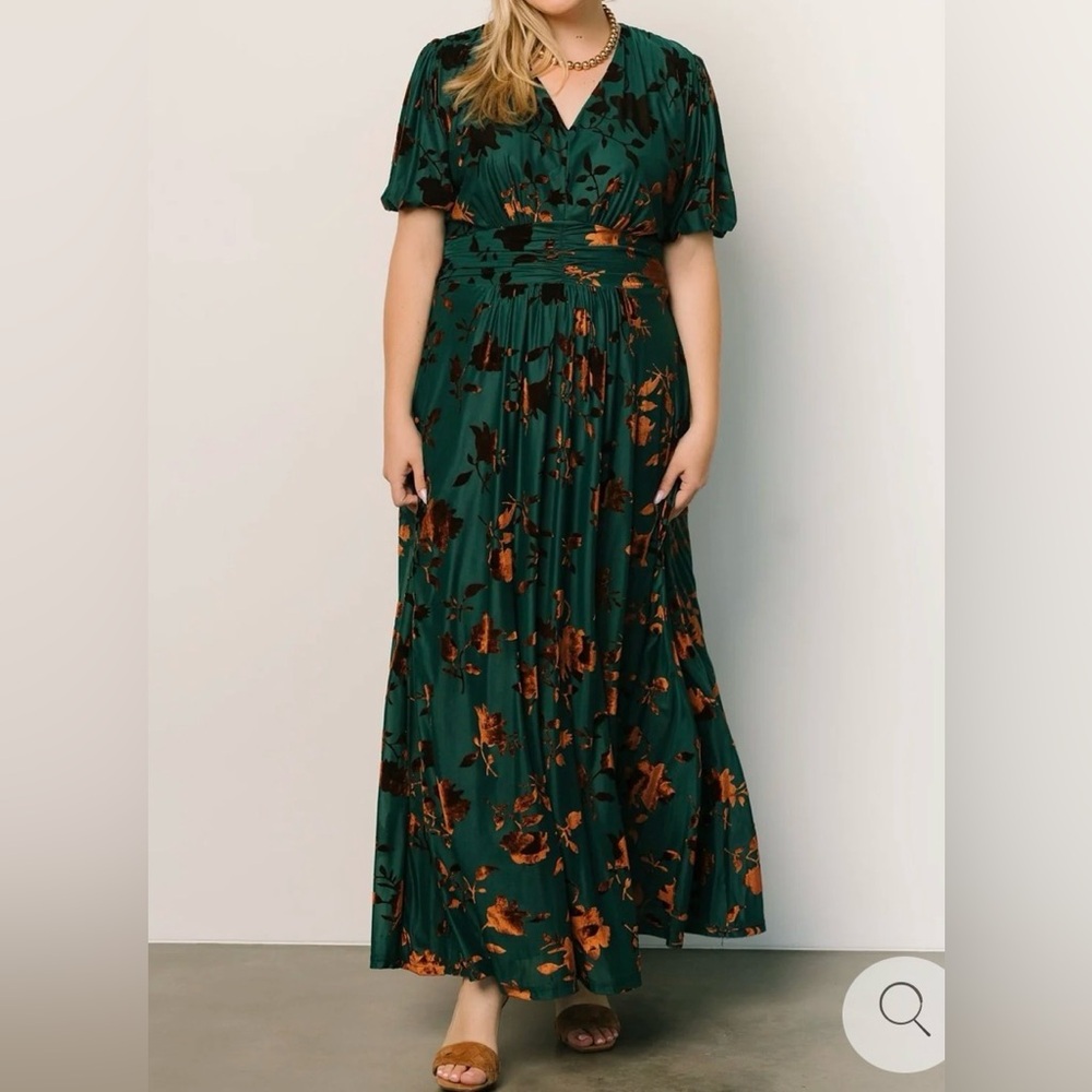 Baltic Born Leslie Velvet Maxi Dress in the Bronze + Jade color variant.
